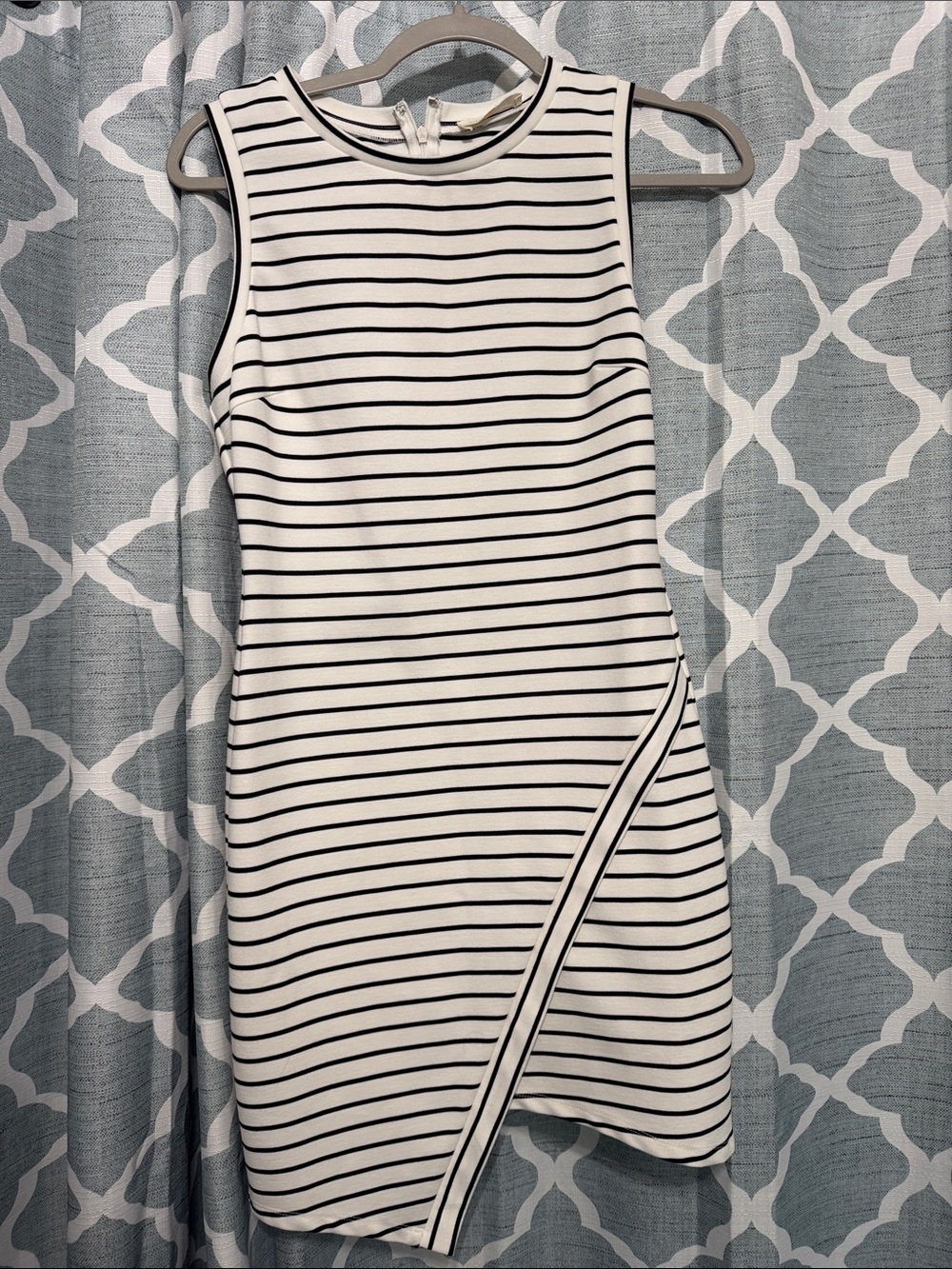 Sugarlips White & Black Striped Sleeveless Mini Dress